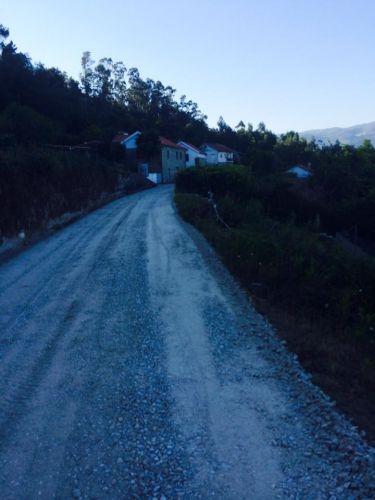 Beneficia&ccedil;&atilde;o e conserva&ccedil;&atilde;o do caminho da Breia